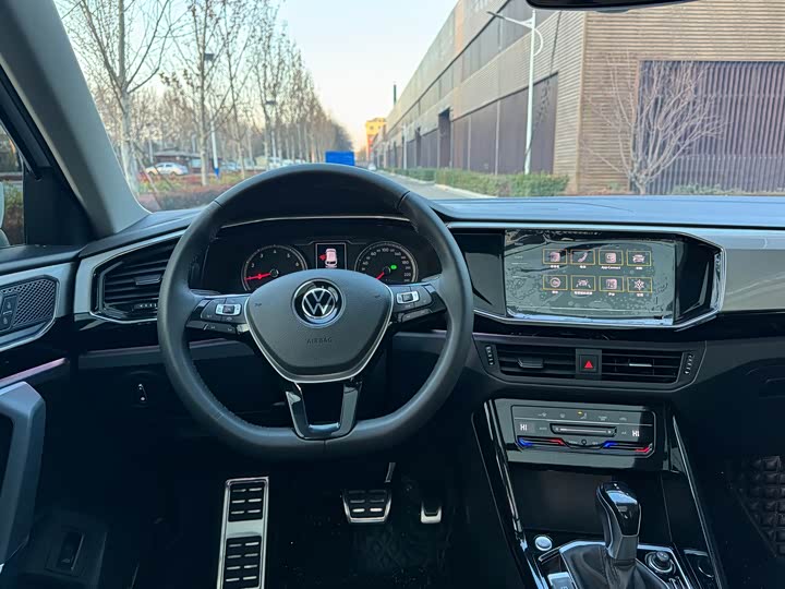 Фото 12 - Volkswagen Tayron