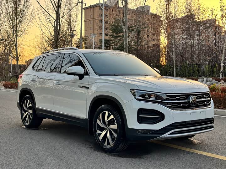 Фото 3 - Volkswagen Tayron