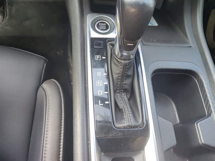 Фото 16 - Nissan Sylphy