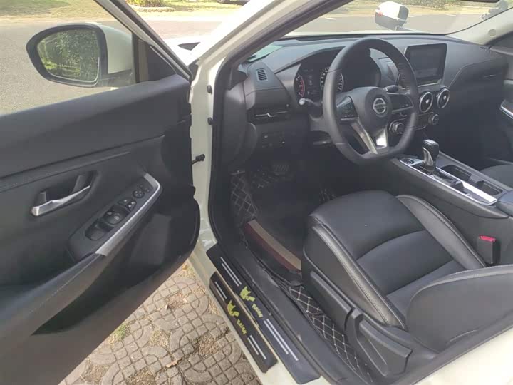 Фото 18 - Nissan Sylphy