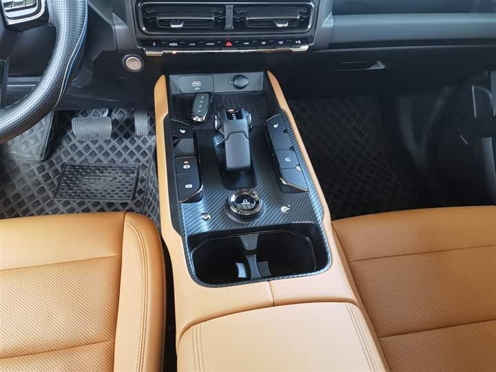 Фото 14 - Haval Raptor Hybrid