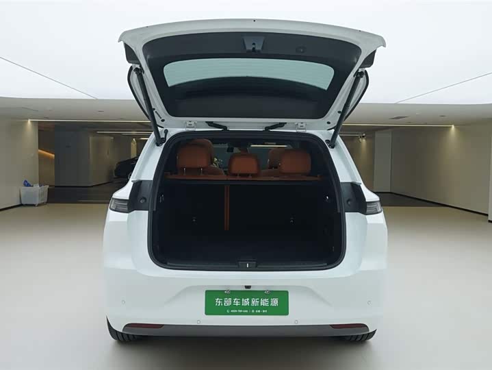 Фото 6 - LiXiang L6