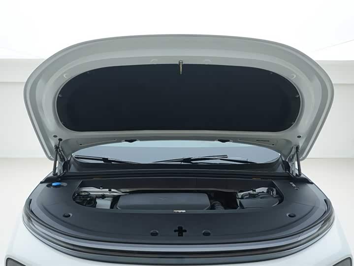 Фото 7 - LiXiang L6