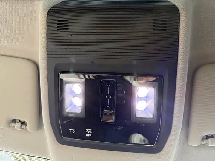 Фото 13 - Skoda Octavia Pro