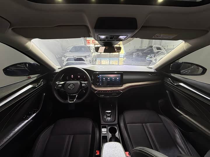 Фото 18 - Skoda Octavia Pro