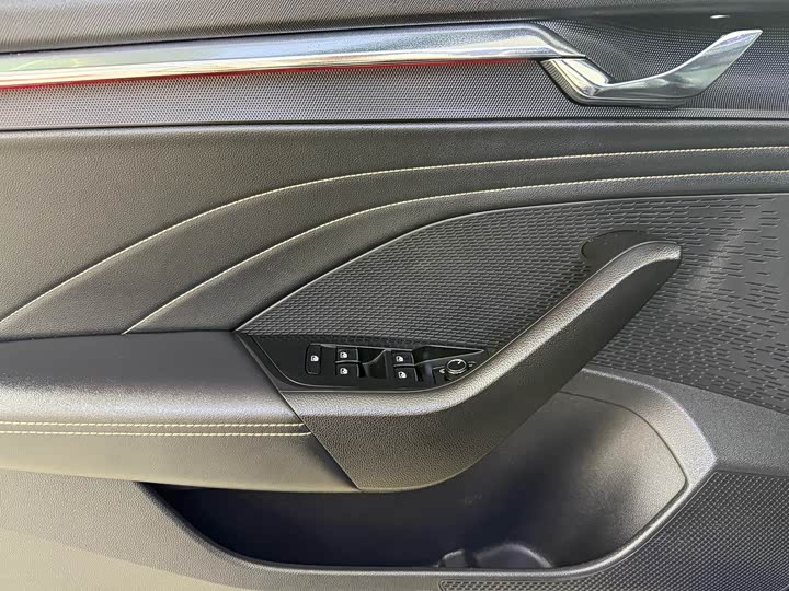 Фото 7 - Skoda Octavia Pro