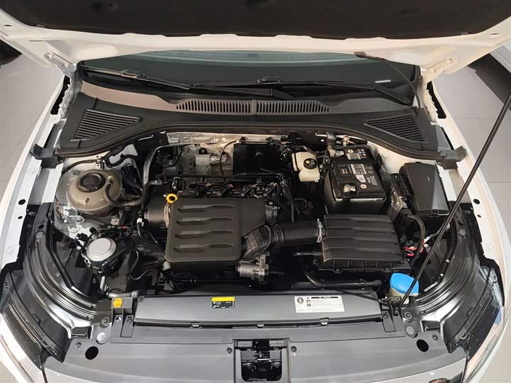 Фото 20 - Volkswagen Lavida