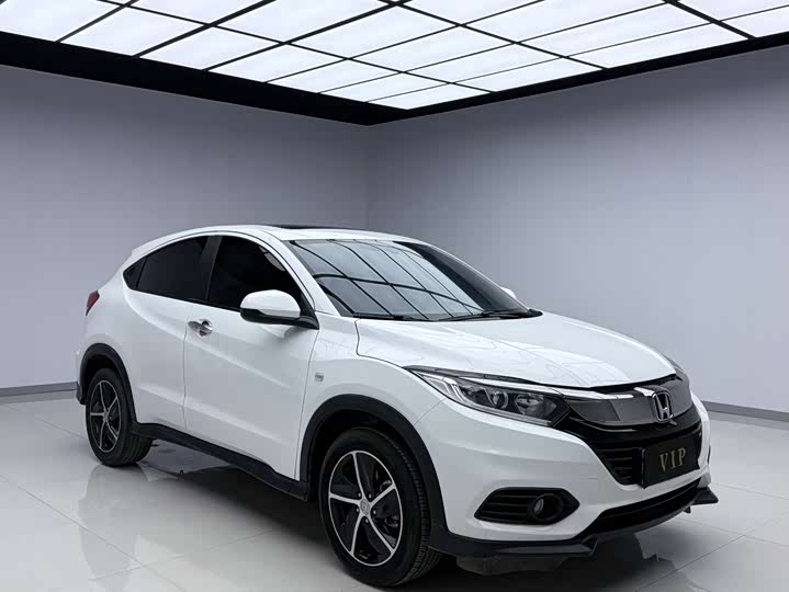 Фото 3 - Honda Vezel
