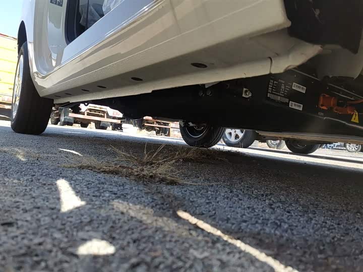 Фото 21 - Geely Galaxy Panda Mini