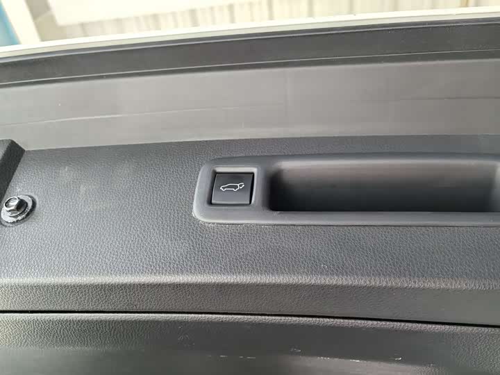 Фото 11 - Toyota Crown Kluger