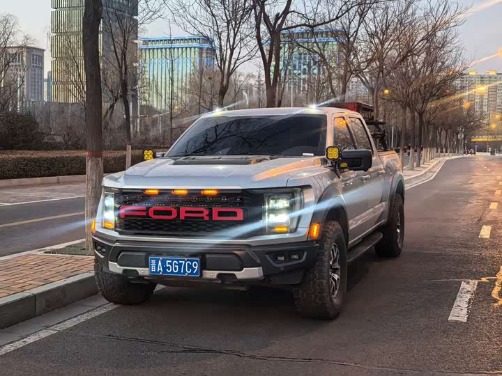 Фото 1 - Ford F-150 Raptor