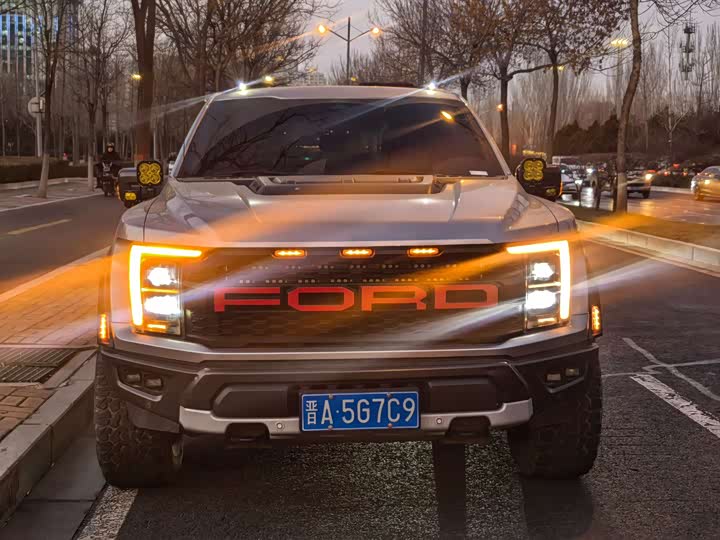 Фото 5 - Ford F-150 Raptor