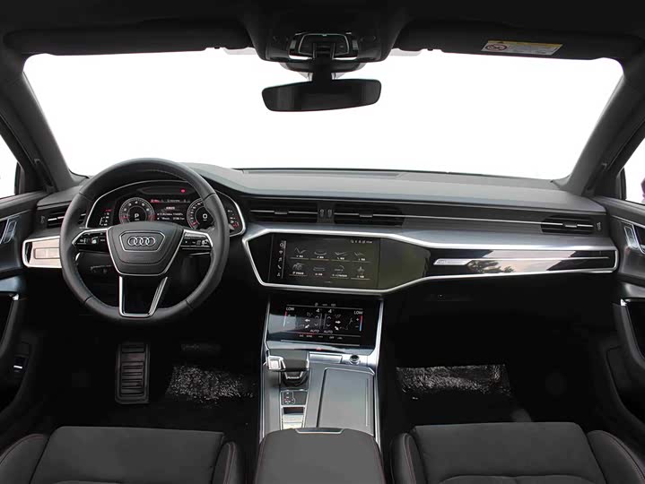 Фото 15 - Audi A6L