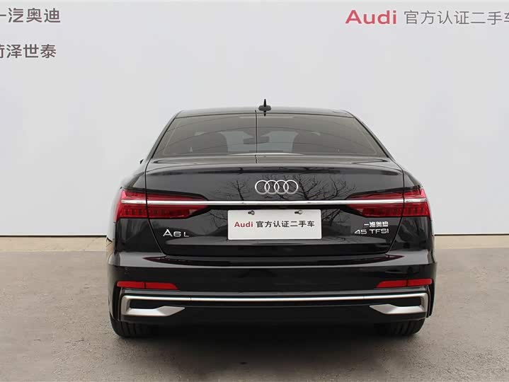 Фото 5 - Audi A6L