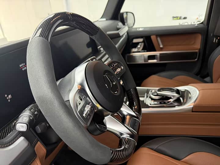 Фото 7 - Mercedes-Benz G-Class AMG