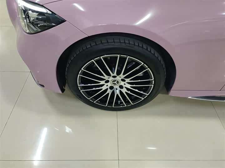 Фото 23 - Mercedes-Benz C-Class