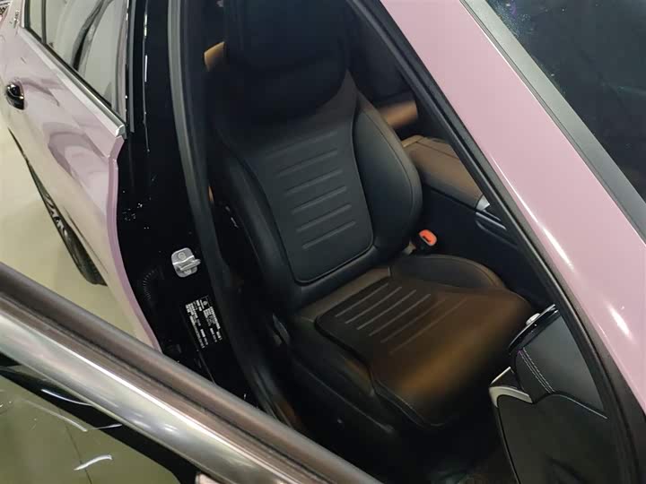 Фото 25 - Mercedes-Benz C-Class