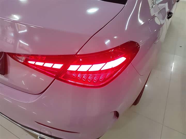 Фото 8 - Mercedes-Benz C-Class