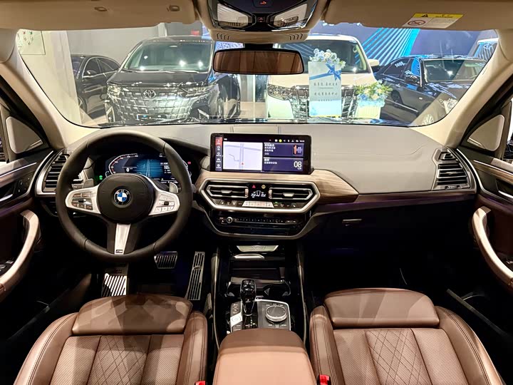 Фото 10 - BMW X3