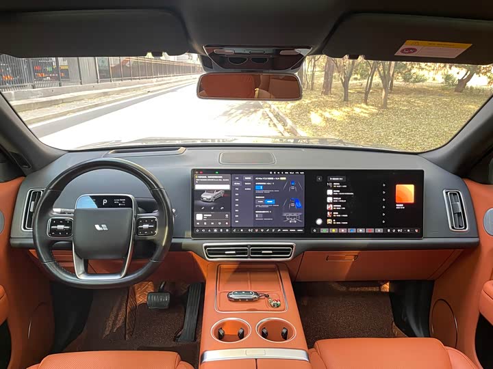 Фото 11 - LiXiang L9