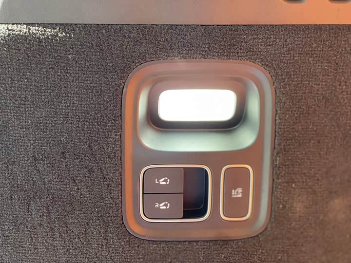 Фото 5 - LiXiang L9