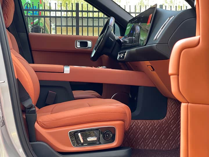 Фото 8 - LiXiang L9