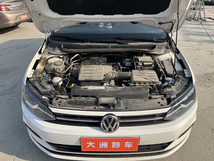 Фото 9 - Volkswagen Polo