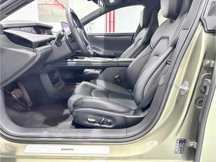 Фото 12 - Xiaomi SU7