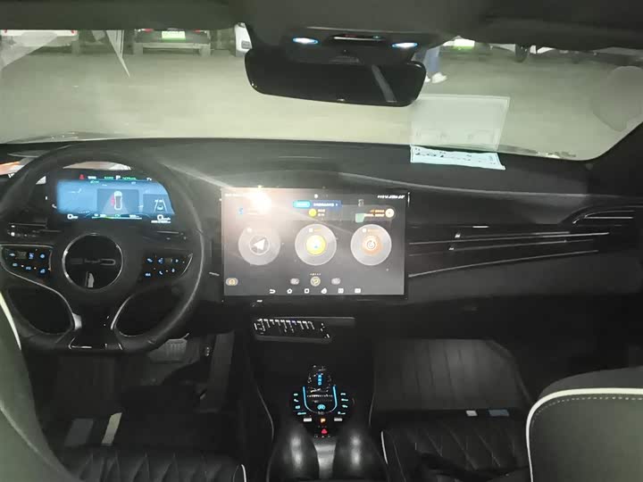 Фото 10 - BYD Seal