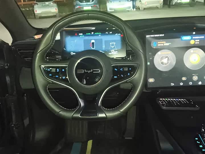 Фото 11 - BYD Seal