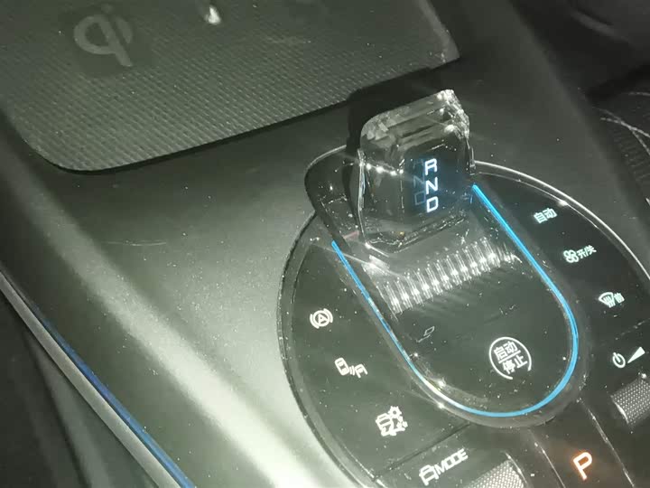 Фото 14 - BYD Seal