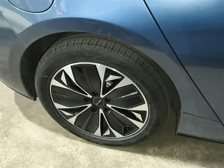 Фото 26 - BYD Seal