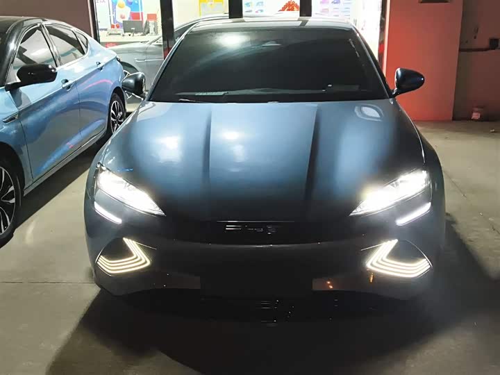 Фото 3 - BYD Seal