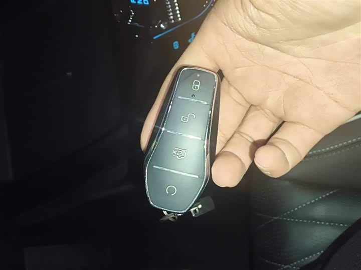 Фото 9 - BYD Seal