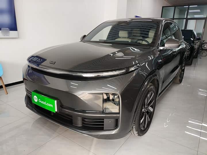 Фото 1 - LiXiang L8