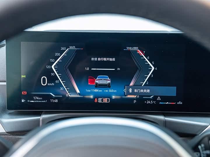 Фото 16 - BMW 4 Series