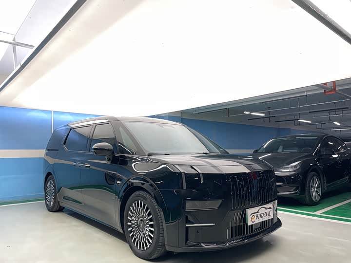 Фото 3 - Zeekr 009