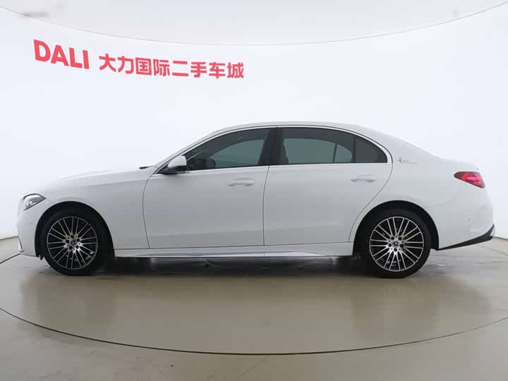 Фото 5 - Mercedes-Benz C-Class