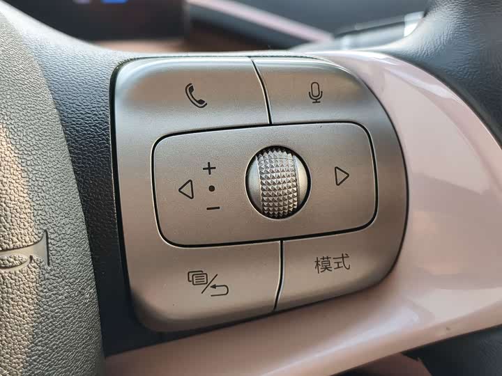 Фото 19 - BYD Seagull