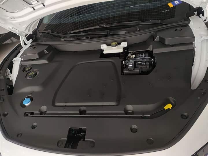 Фото 20 - XPeng Mona M03