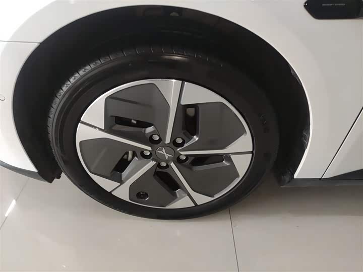 Фото 23 - XPeng Mona M03