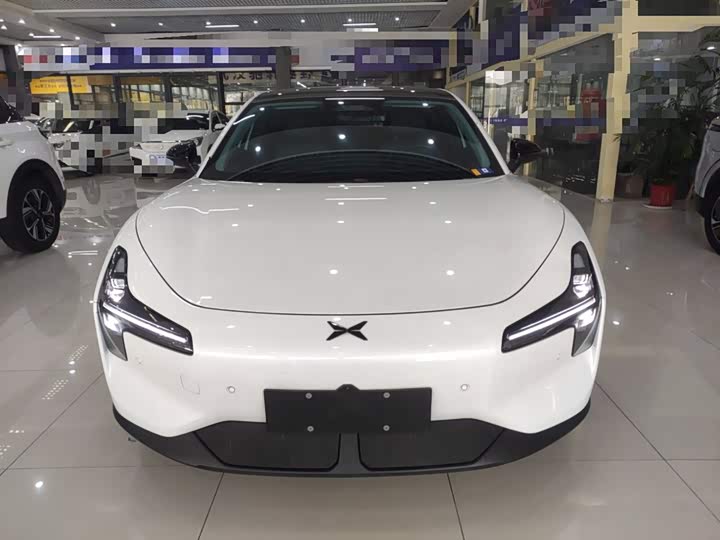 Фото 3 - XPeng Mona M03