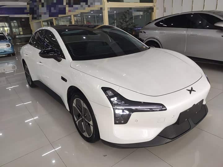 Фото 4 - XPeng Mona M03