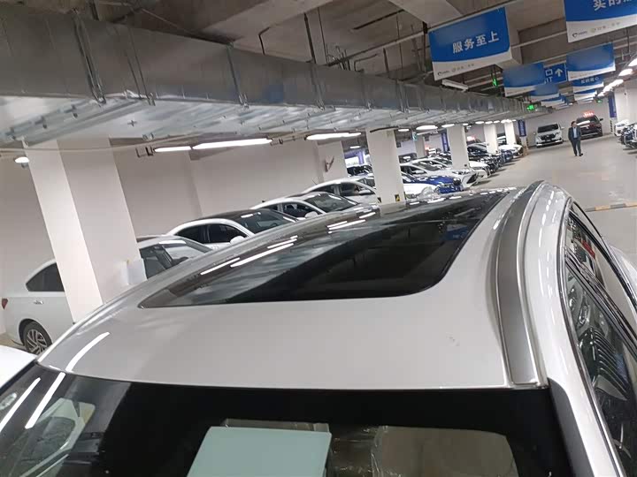 Фото 26 - Volvo XC60