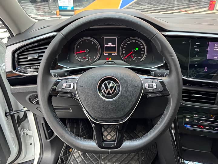 Фото 8 - Volkswagen Tayron