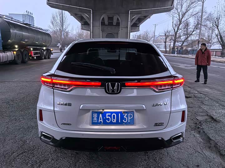 Фото 5 - Honda UR-V