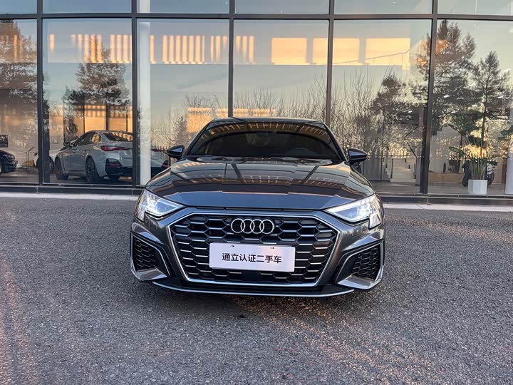 Фото 2 - Audi A3