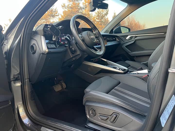 Фото 4 - Audi A3