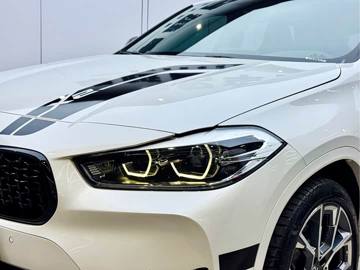 Фото 20 - BMW X2