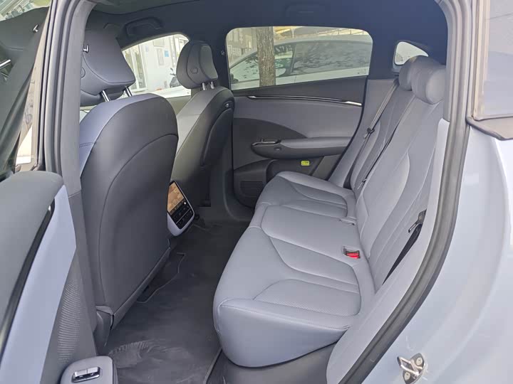 Фото 8 - XPeng G7